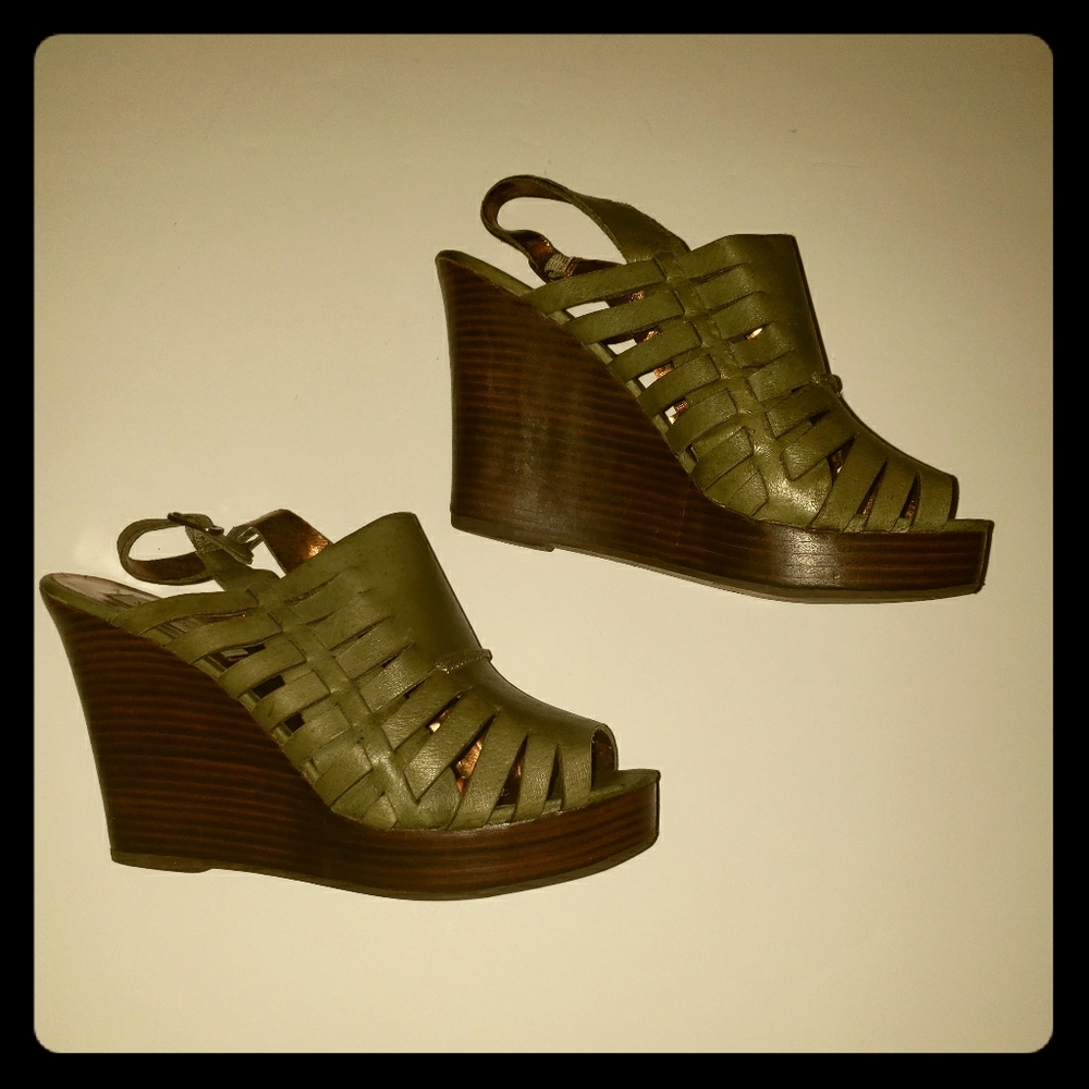 Steve Madden wedge sandals